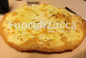 ciaccini alla cipolla